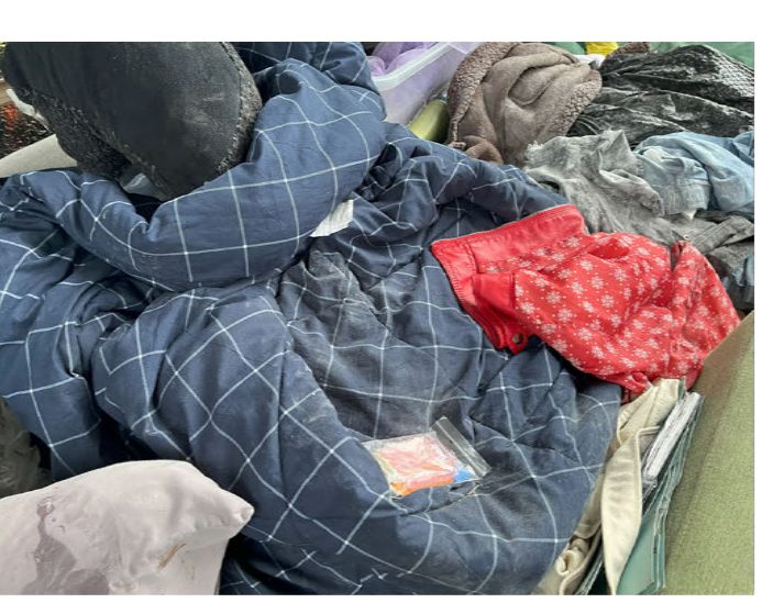 City of Seattle homeless encampment cleanup at Ravenne Ave NE under NE 45th St, 2025-03-03 (Ravenna/Bryant)