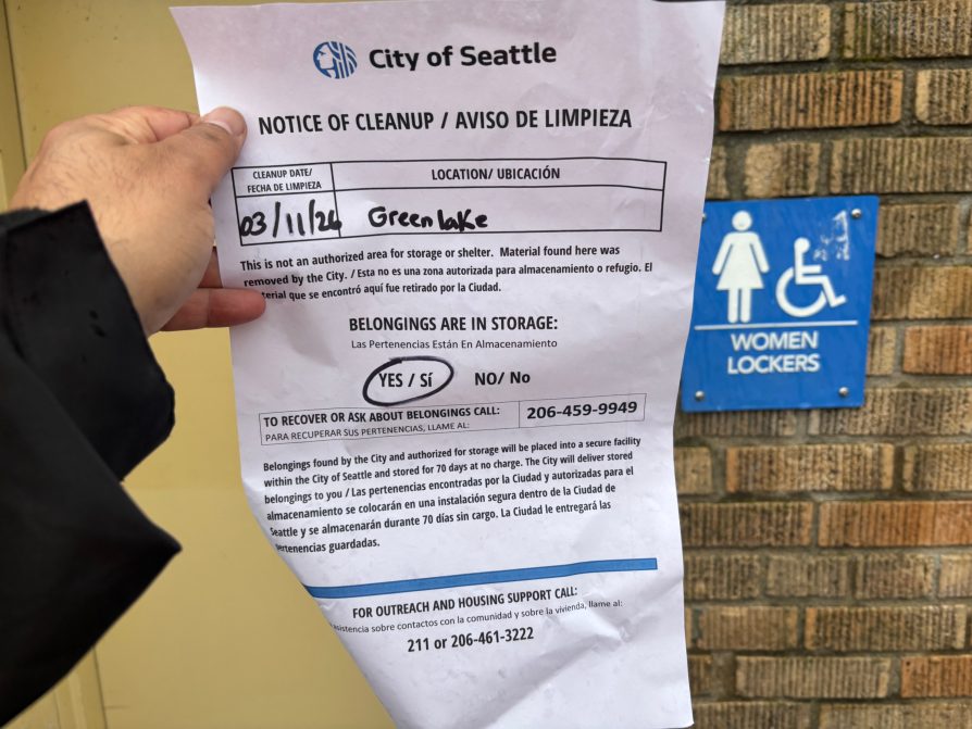 City of Seattle homeless encampment cleanup at Greenlake Park Theatre 22, 2026-03-11 (Green Lake)
