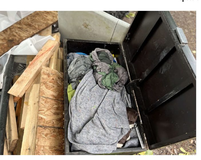 City of Seattle homeless encampment cleanup at ne 85th st & 23rd ave ne, 2025-03-21 (Wedgwood/View Ridge)