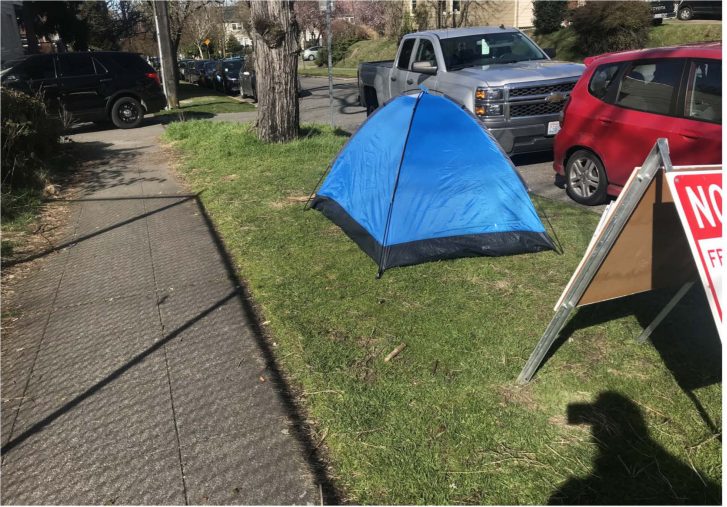 City of Seattle homeless encampment cleanup at 17th ave & e howell st, 2023-03-27 (Central Area/Squire Park)