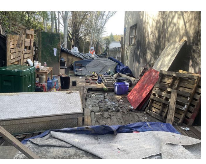 City of Seattle homeless encampment cleanup at mlk jr way s & s walker st, 2025-04-14 (Mt. Baker/North Rainier)
