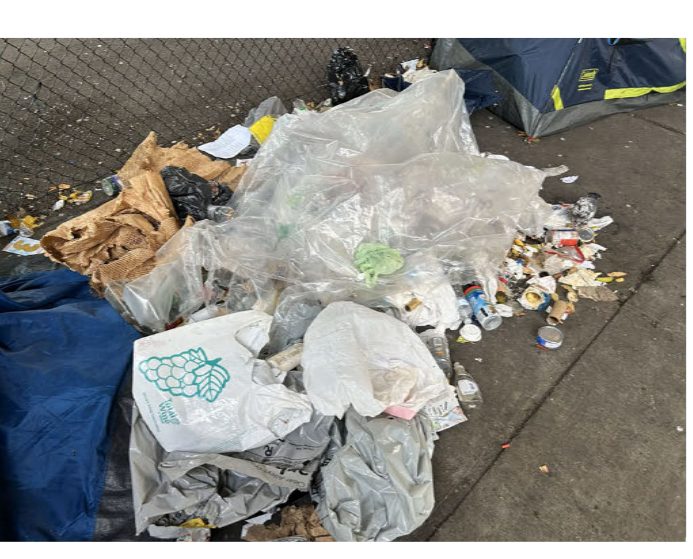 City of Seattle homeless encampment cleanup at cherry st between 6th ave & 7th ave, 2025-11-08 (First Hill)