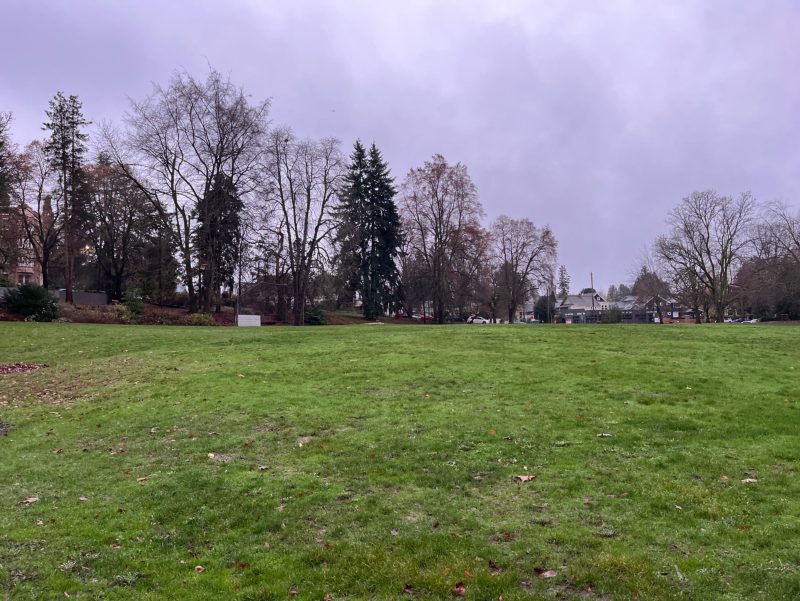 City of Seattle homeless encampment cleanup at Cowen Park, 2025-12-10 (University District)